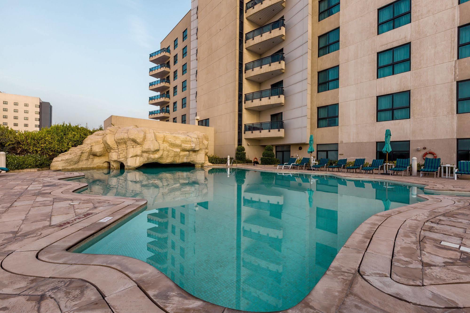 Park Apartments Dubai, An Edge By Rotana Hotel Dış mekan fotoğraf
